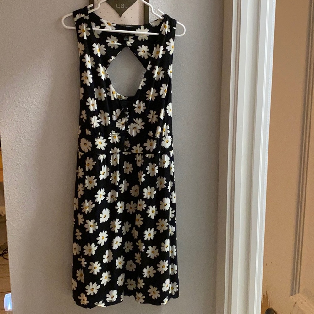Forever 21 Woman’s Flower Dress